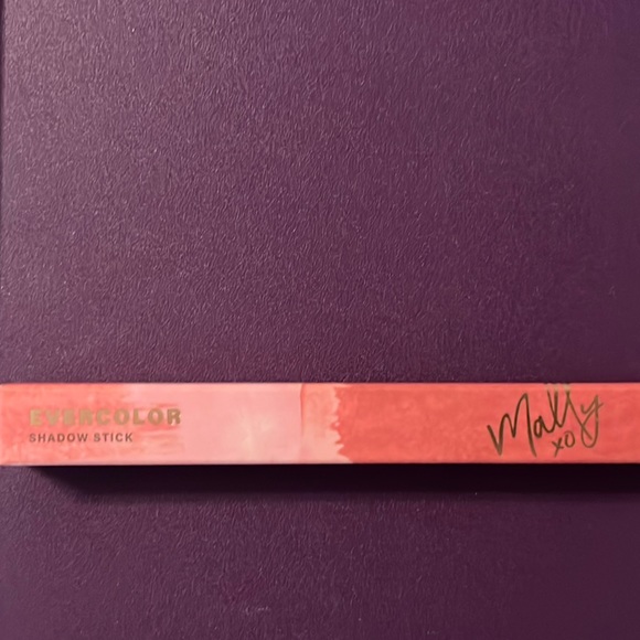 NIB β
MALLY βοΈ EVERCOLOR SHADOW STICK π€ BLISS SHIMMER - Picture 4 of 6